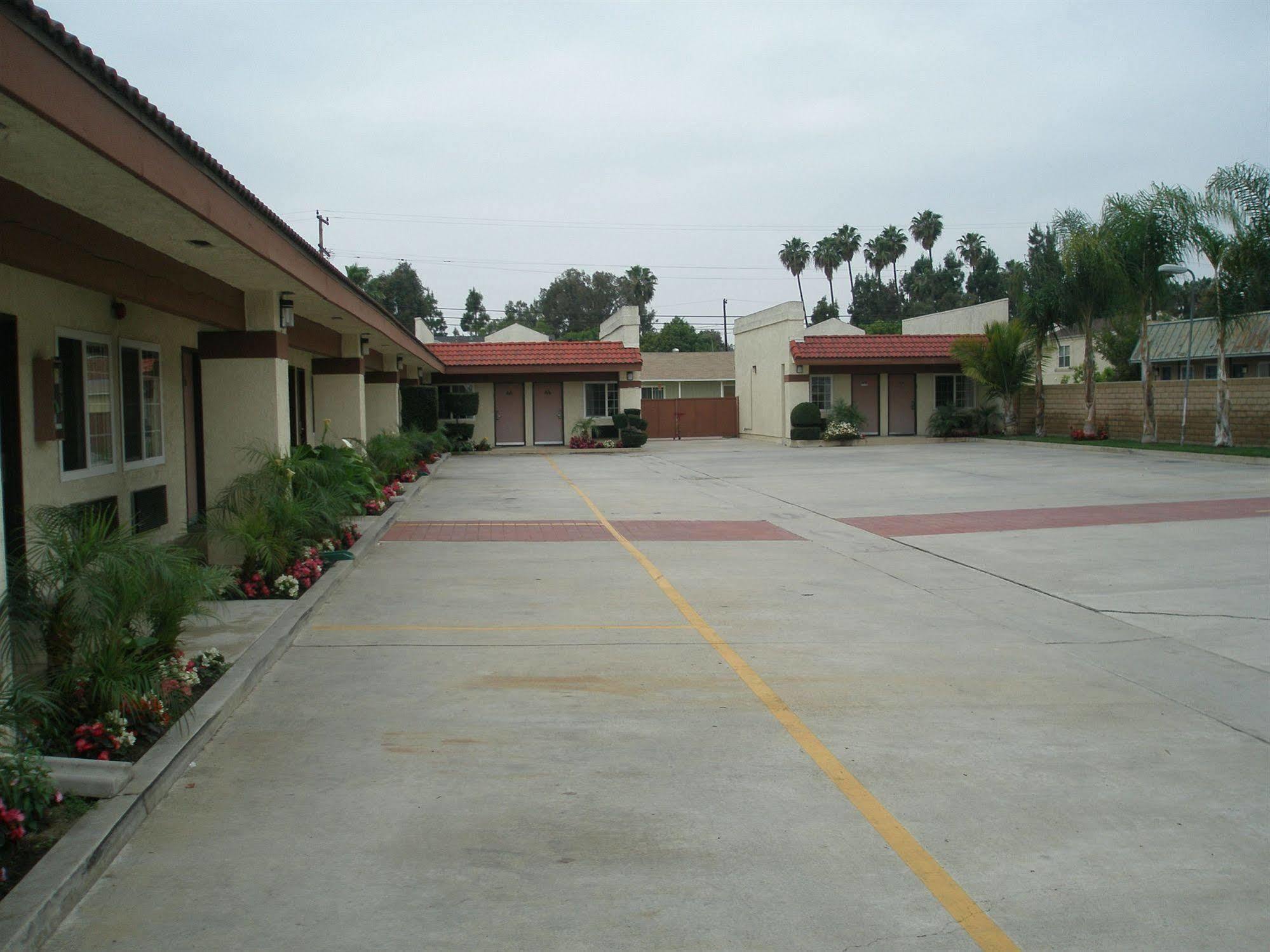 Hyland Inn Brea Dış mekan fotoğraf