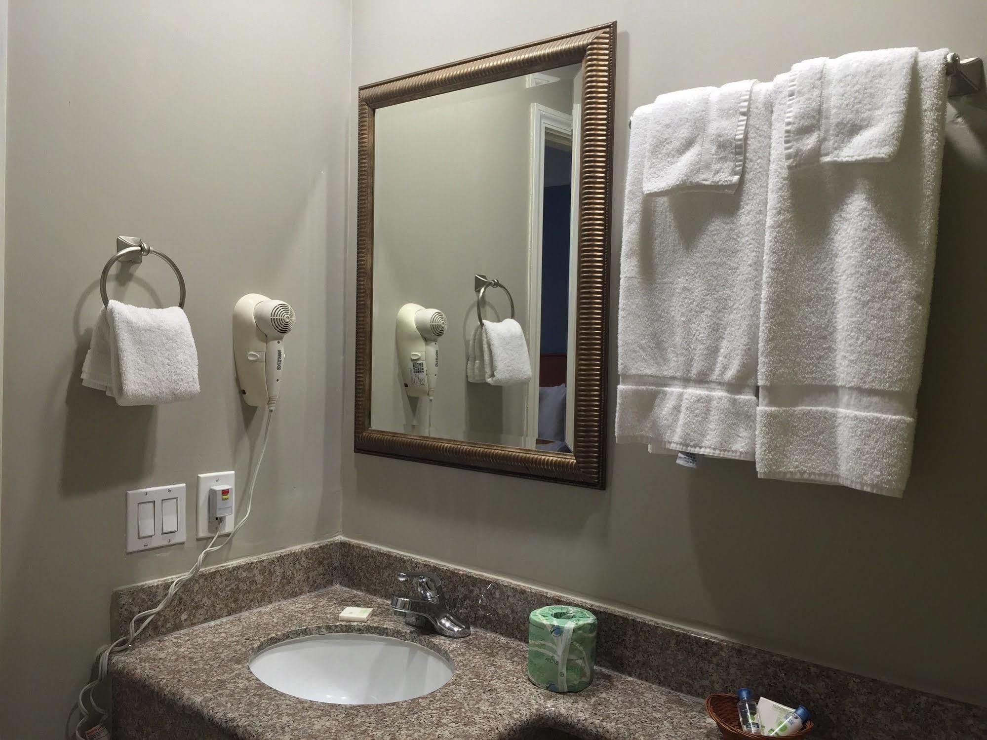 Hyland Inn Brea Dış mekan fotoğraf